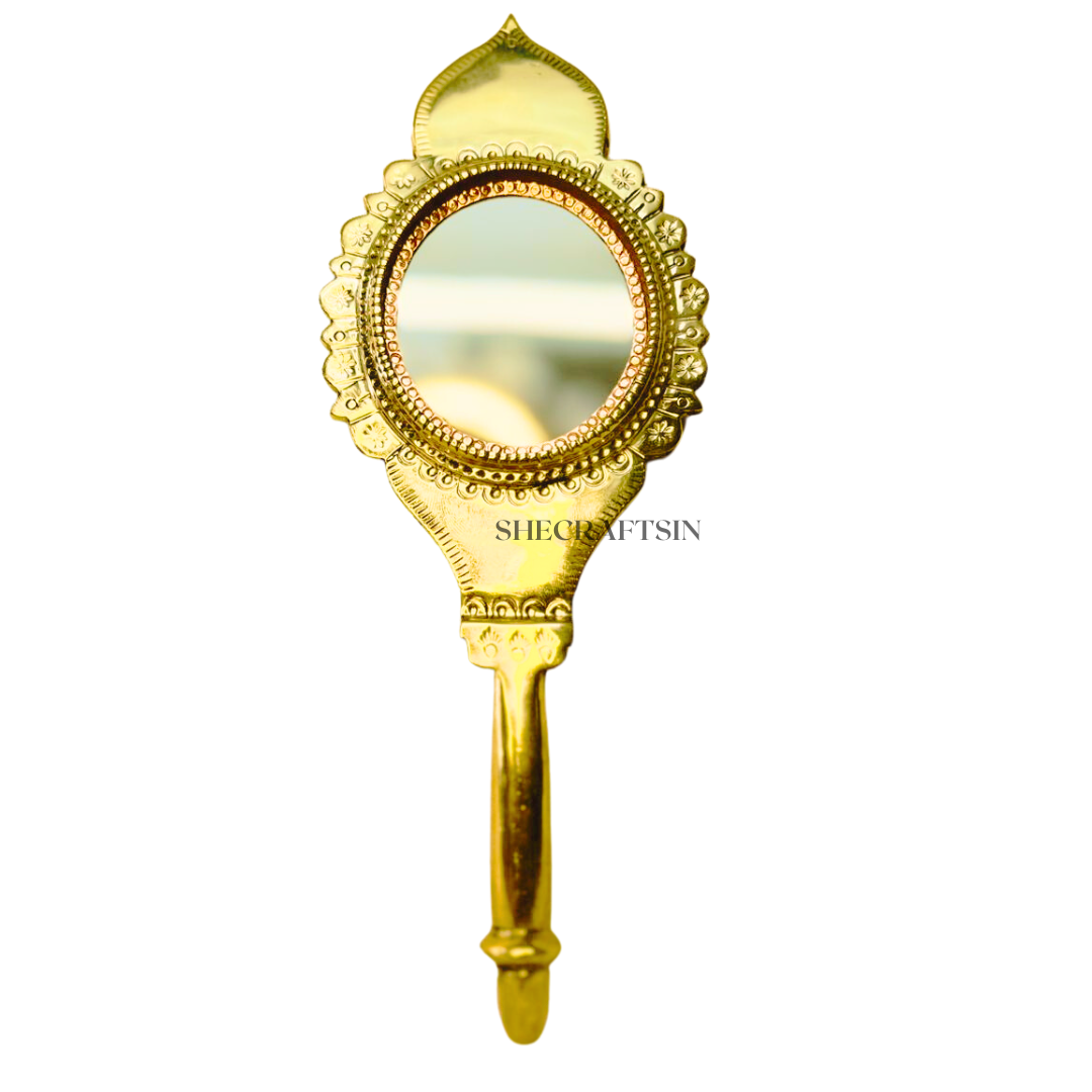 TRADITIONAL HANDCRAFTED AUTHENTIC ARANMULA KANNADI FOR GIFTING