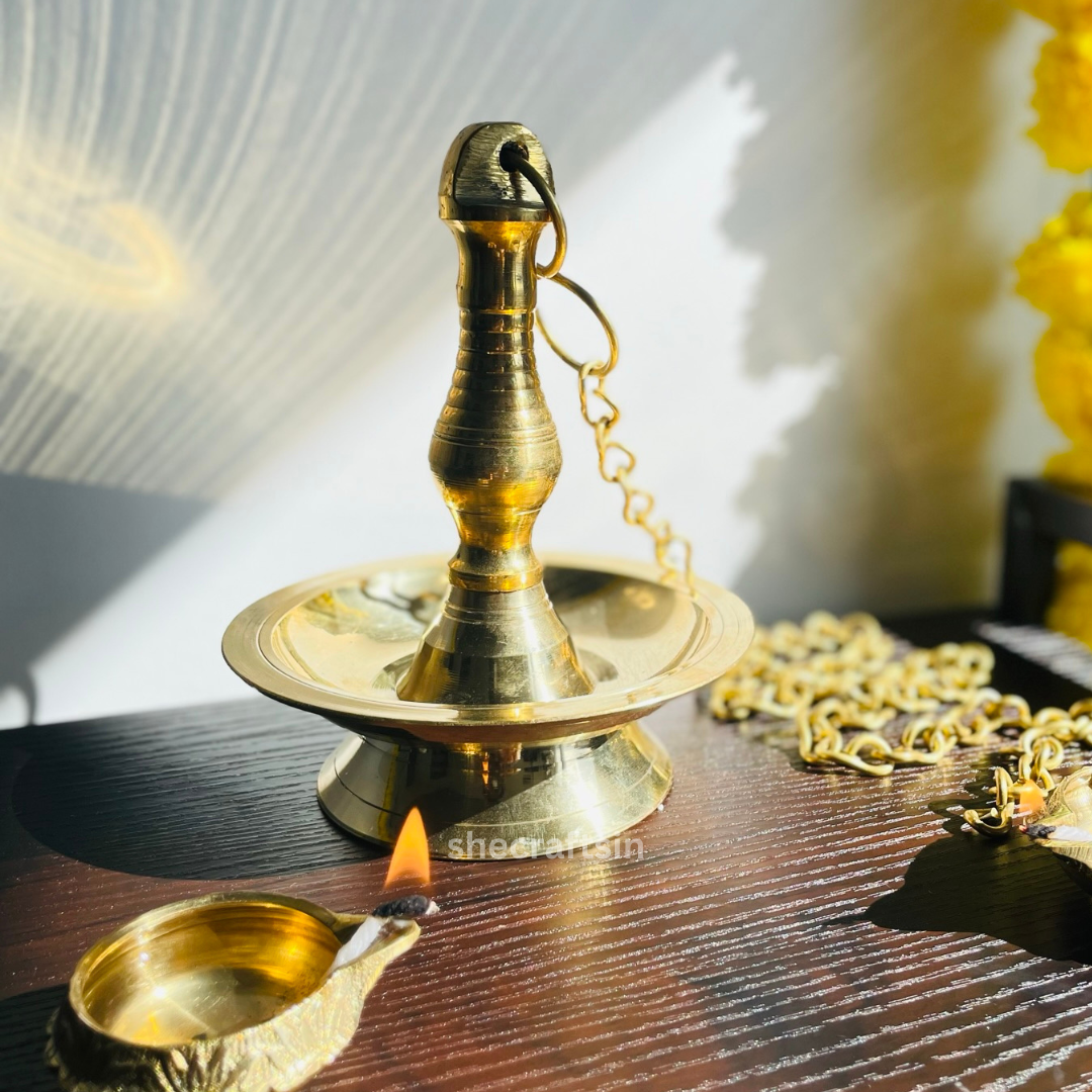 TRADITIONAL BRASS WEIGHTLESS HANGING LAMP