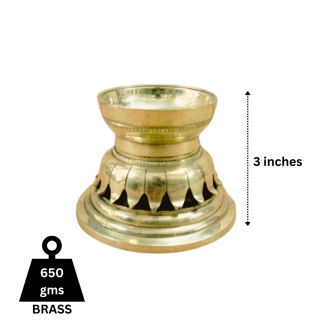 BRASS FLORAL DESIGNED CANDLE STAND | CANBDLE HOLDER | GIFT | HOME DECOR | TABLE DECOR