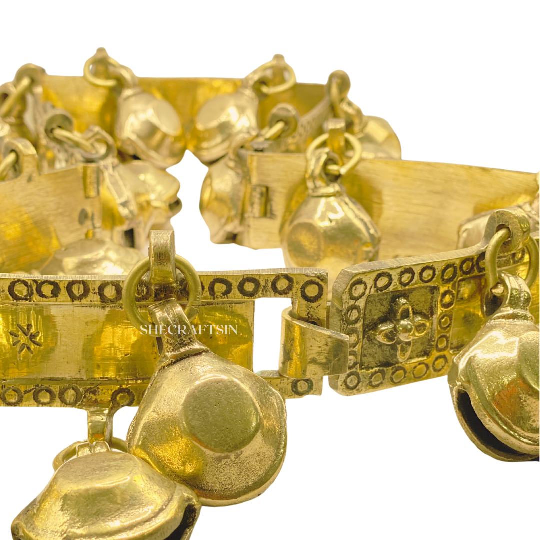 BRASS ARAPATTA WITH BELLS FOR TEMPLE | VELICHAPADU'S ARAMANI | BRASS WAISTBELT STUDDED WITH BELLS