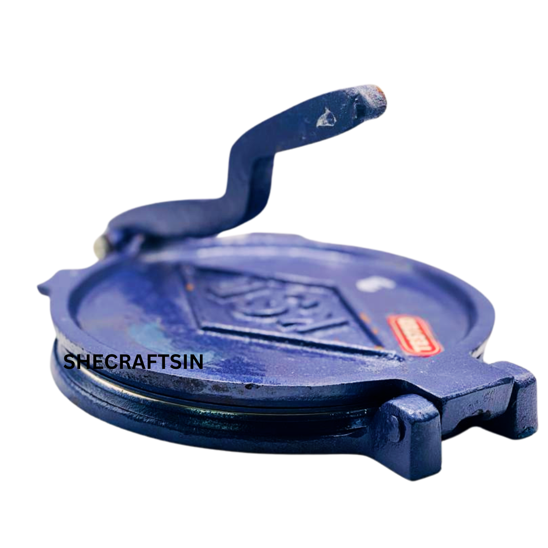 CAST IRON CHAPATHI PRESSER