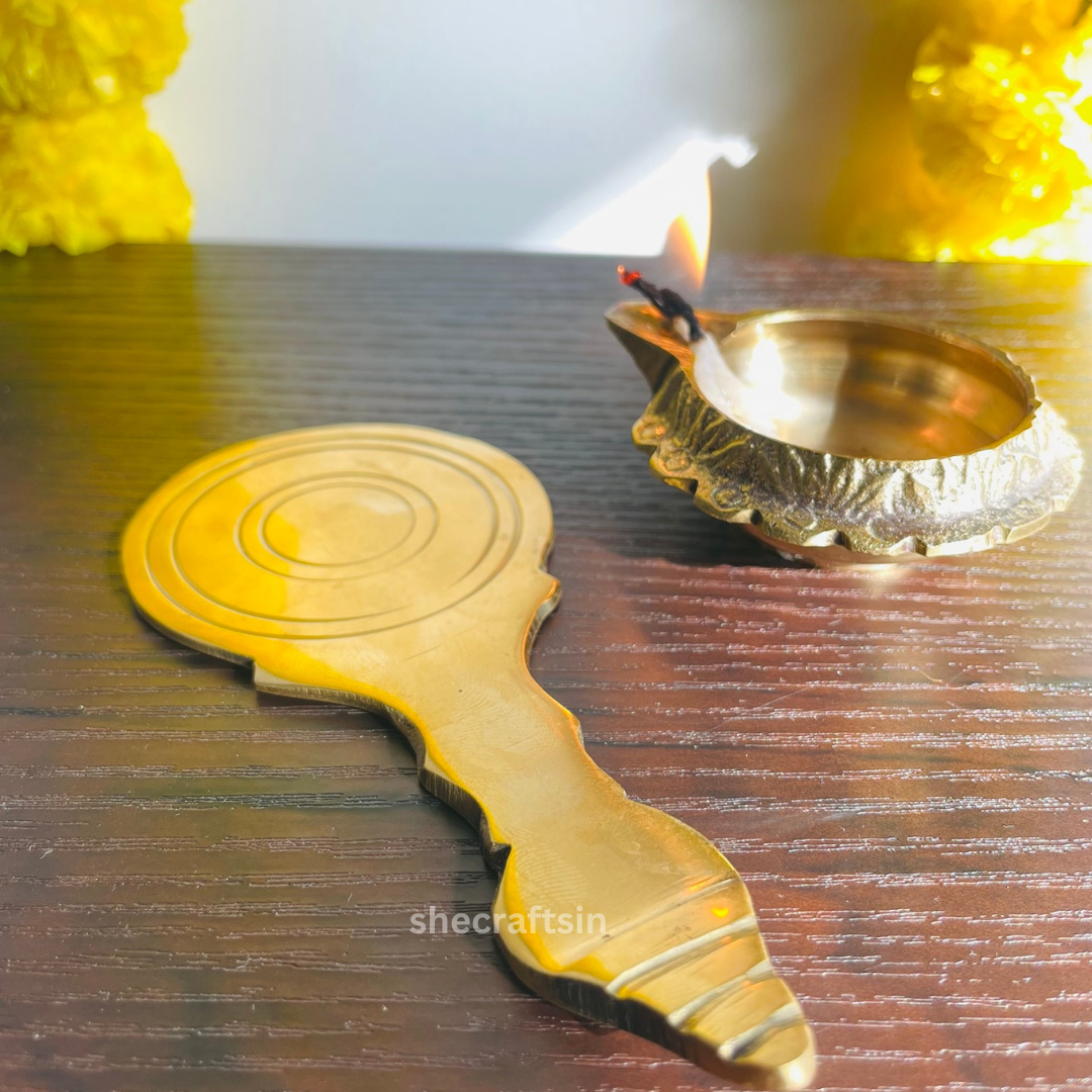 KERALA TRADITIONAL BRASS VALKANANDI | BRASS MIRROR | KANNADI | VISHUKANI